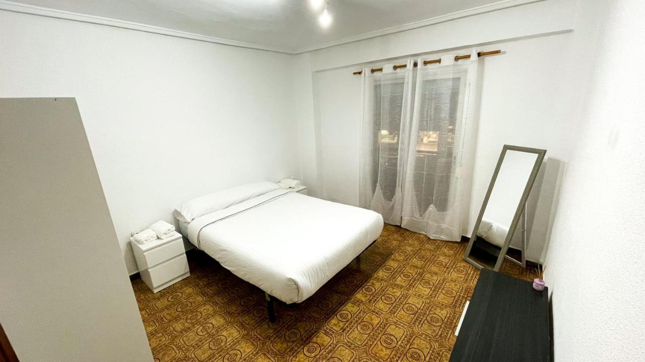 Alojamiento Valencia Apartment Ngoại thất bức ảnh