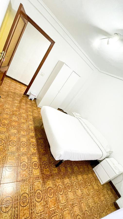 Alojamiento Valencia Apartment Ngoại thất bức ảnh