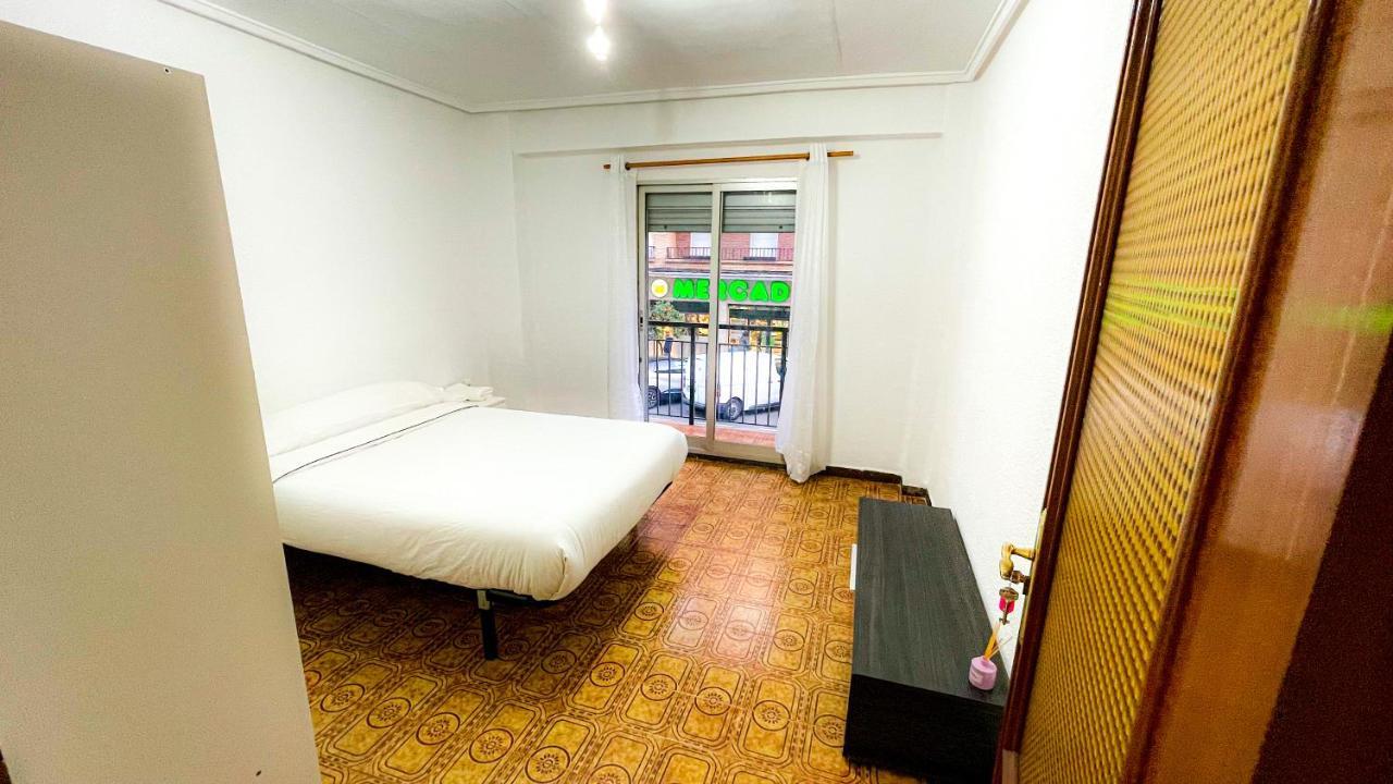 Alojamiento Valencia Apartment Ngoại thất bức ảnh