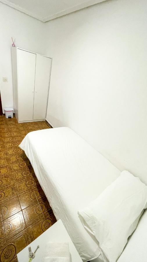 Alojamiento Valencia Apartment Ngoại thất bức ảnh